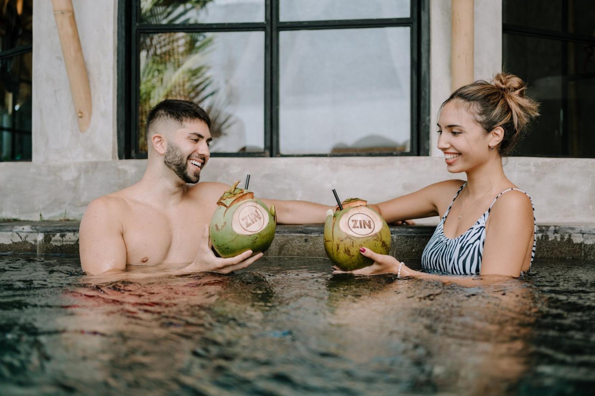 ZIN Canggu Resort&Villas Esterno foto